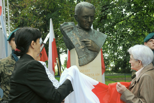 Pomnik kapelana żołnierzy wyklętych